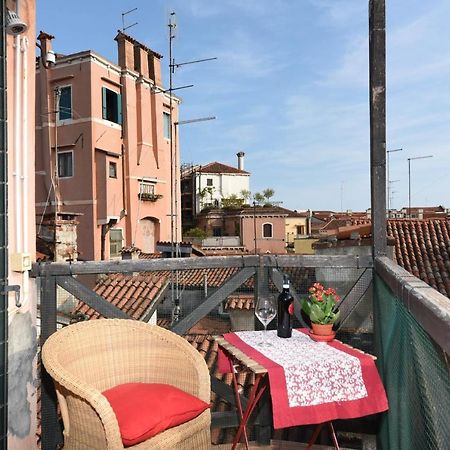 Bellissima Casa Vicino Biennale Grande Terrazza ! Lägenhet Venedig Exteriör bild