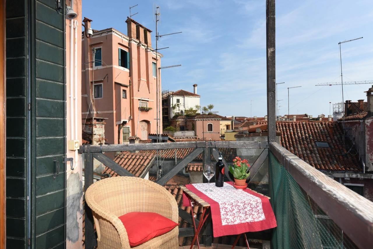 Bellissima Casa Vicino Biennale Grande Terrazza ! Lägenhet Venedig Exteriör bild
