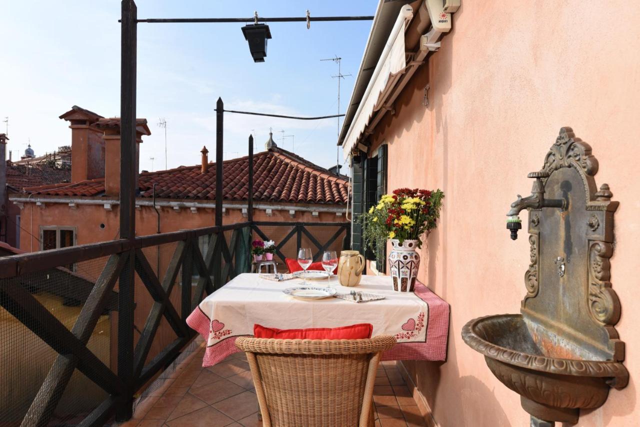 Bellissima Casa Vicino Biennale Grande Terrazza ! Lägenhet Venedig Exteriör bild